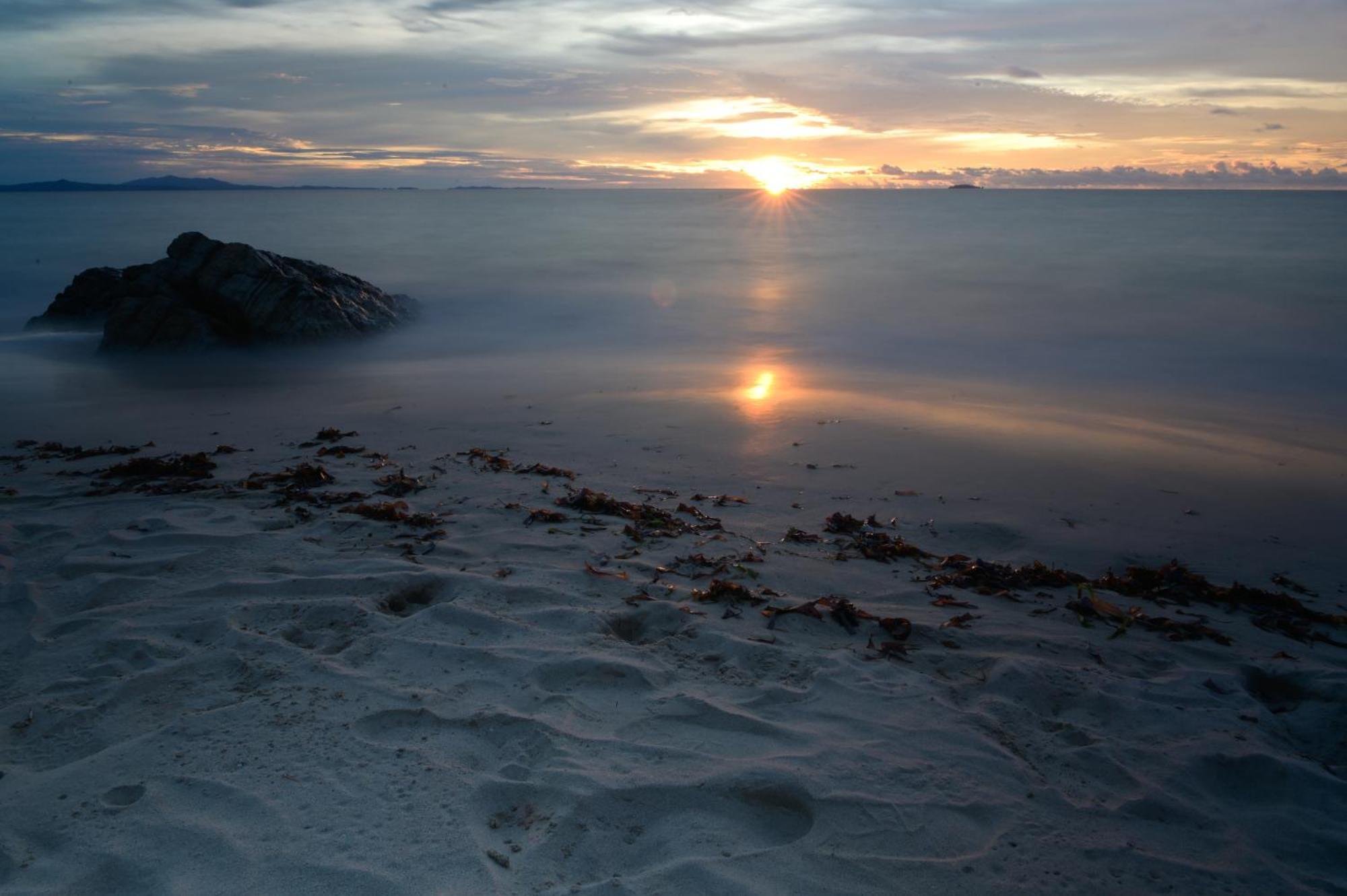 Shambala Madagascar: Beachfront Lodge And Adventures Ambolobozo 외부 사진
