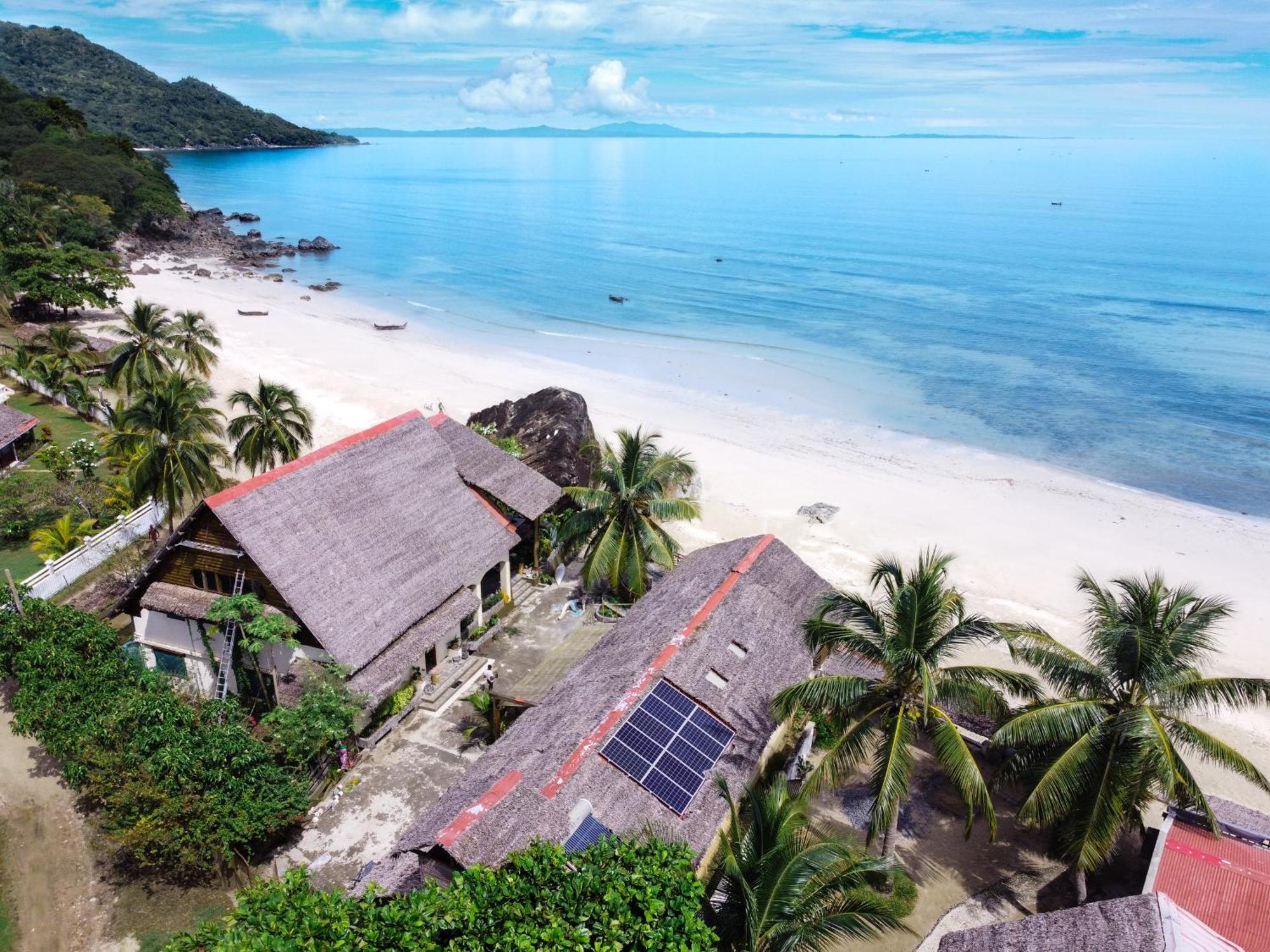 Shambala Madagascar: Beachfront Lodge And Adventures Ambolobozo 외부 사진