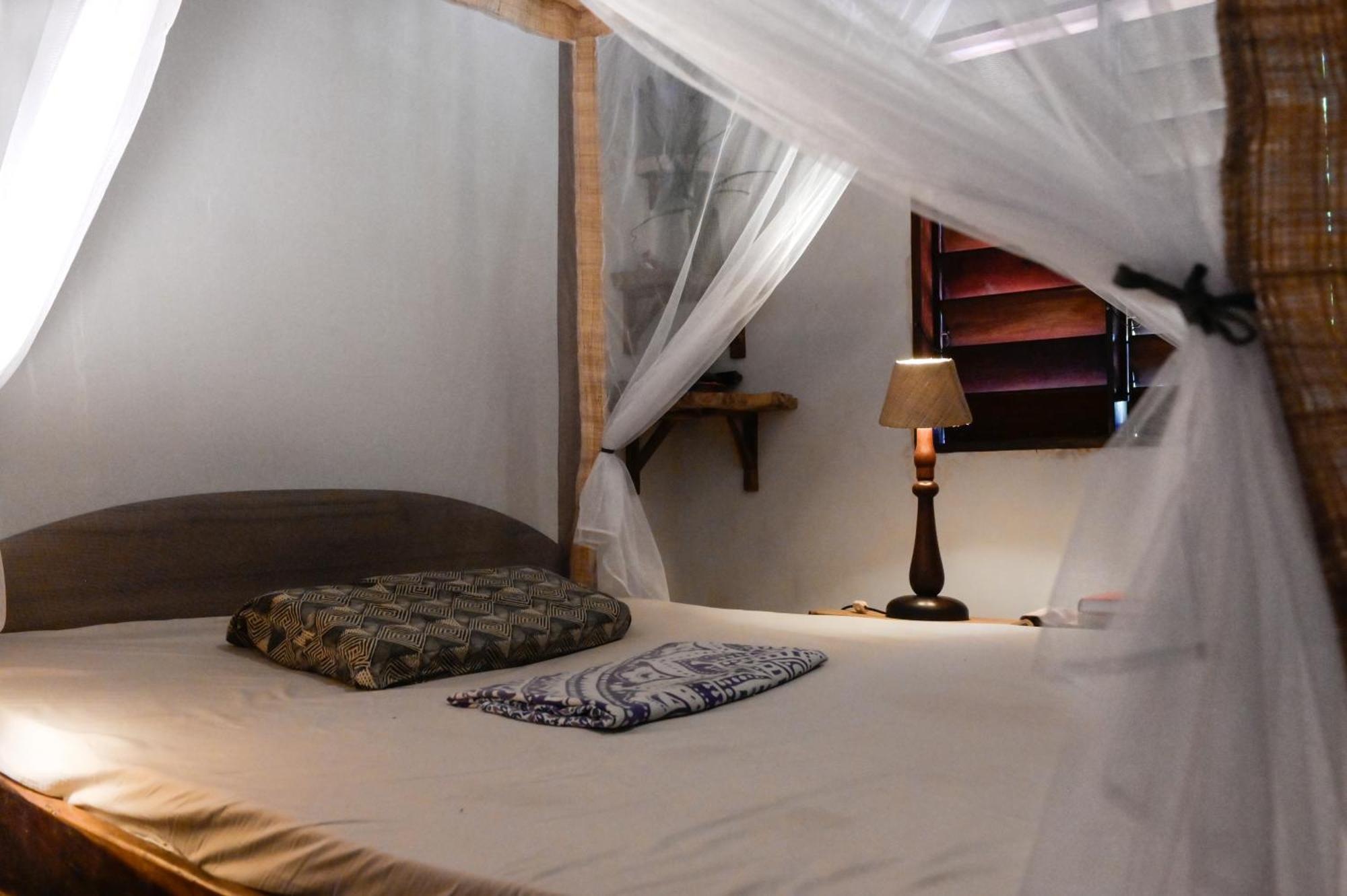 Shambala Madagascar: Beachfront Lodge And Adventures Ambolobozo 외부 사진