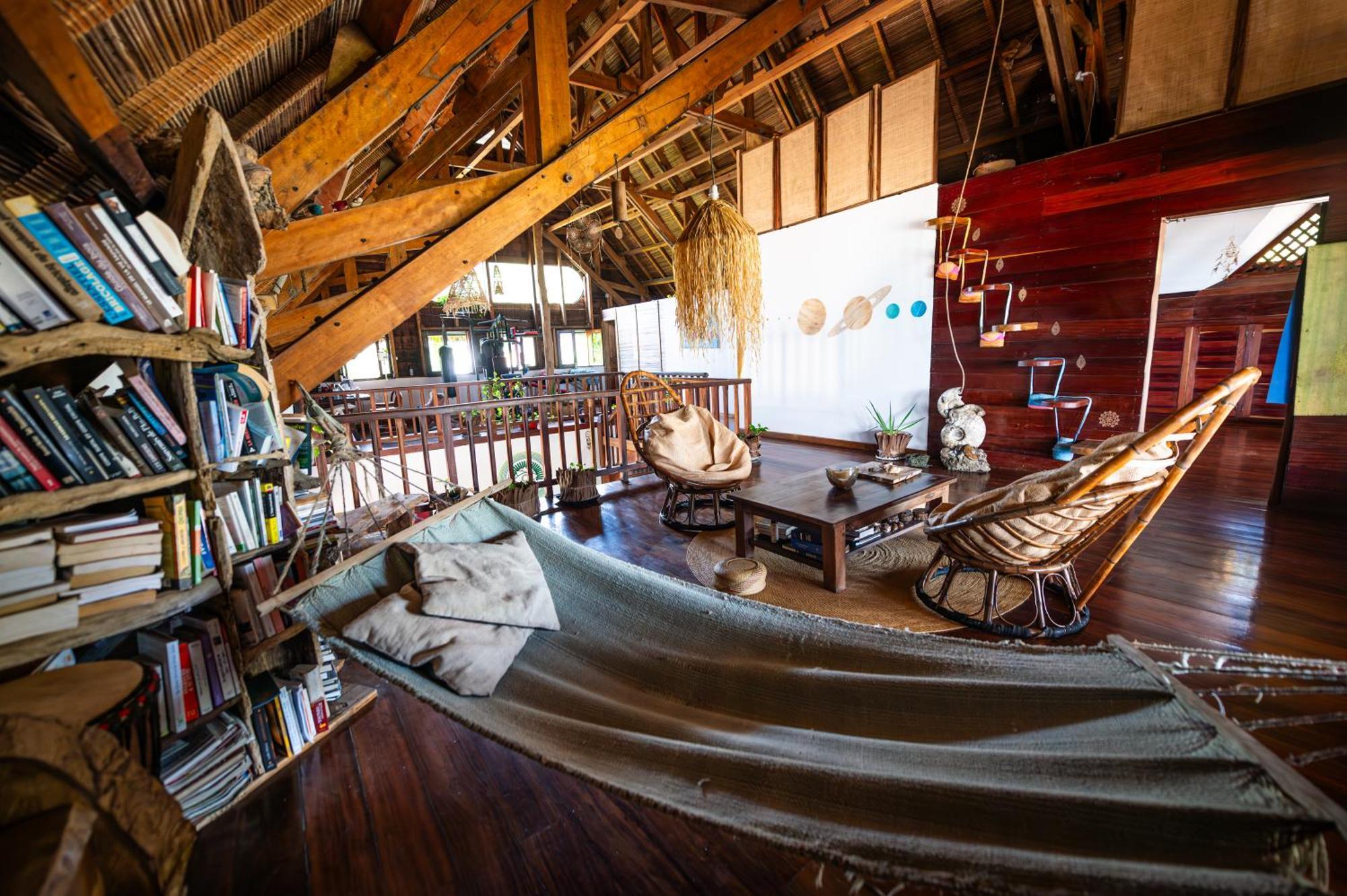 Shambala Madagascar: Beachfront Lodge And Adventures Ambolobozo 외부 사진